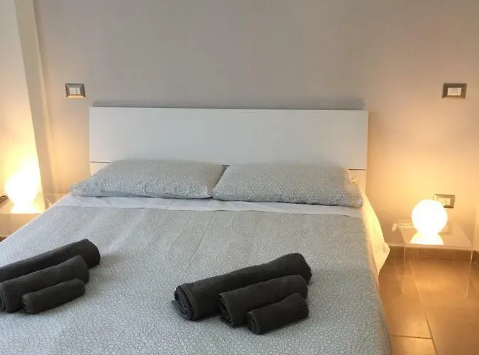 Casa Grimaldi Pensión Roma