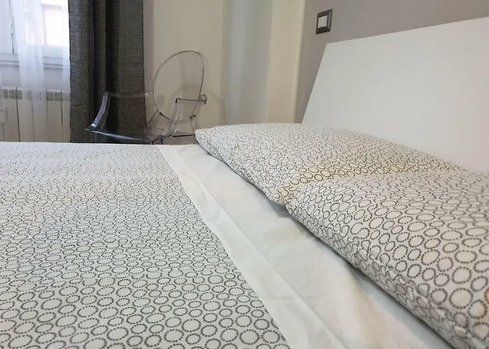 Casa Grimaldi Pensión Roma