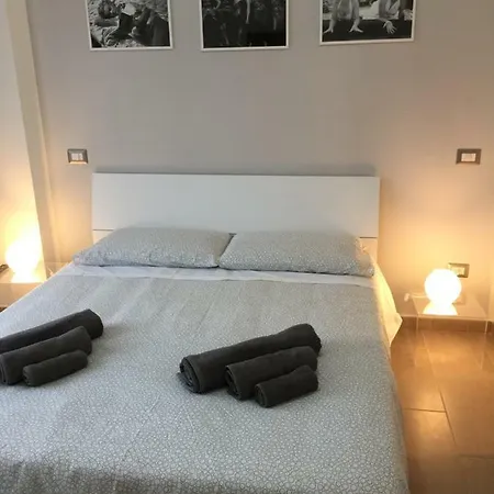 Casa Grimaldi Konukevi Roma