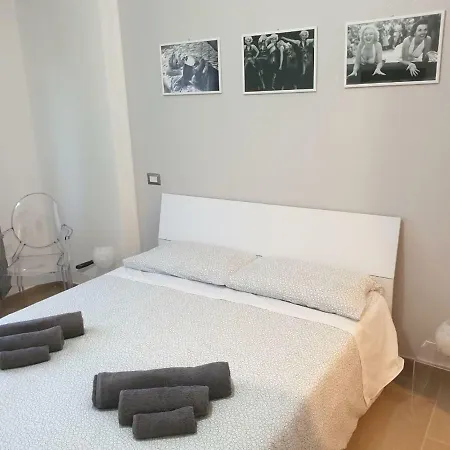 Casa Grimaldi Konukevi Roma