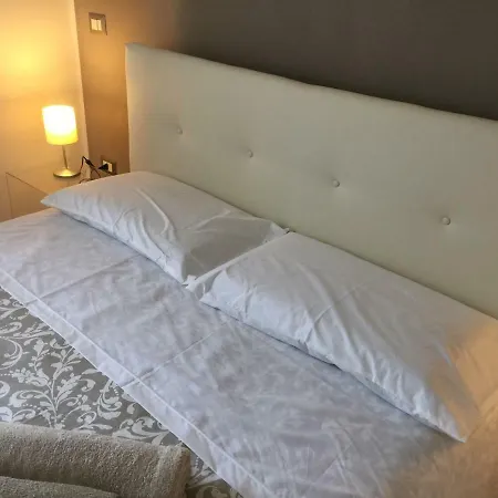 Casa Grimaldi بيت ضيافة روما